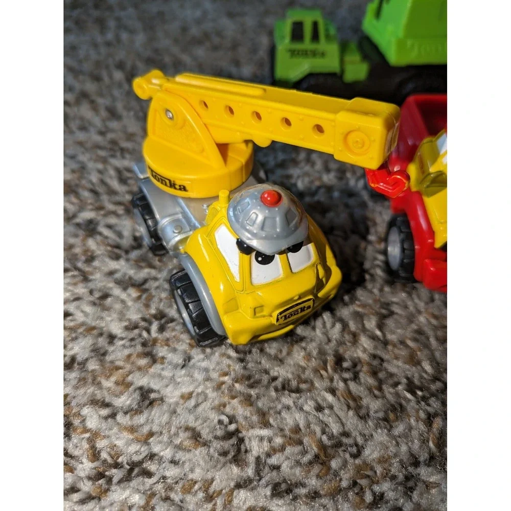Lot Of 4 Tonka Play Cars‎ Vintage 2000s Maisto